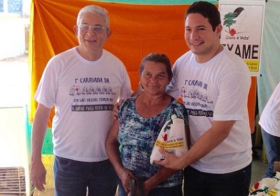 Lelé Arouche homenageia trabalhadores de São Vicente Ferrer