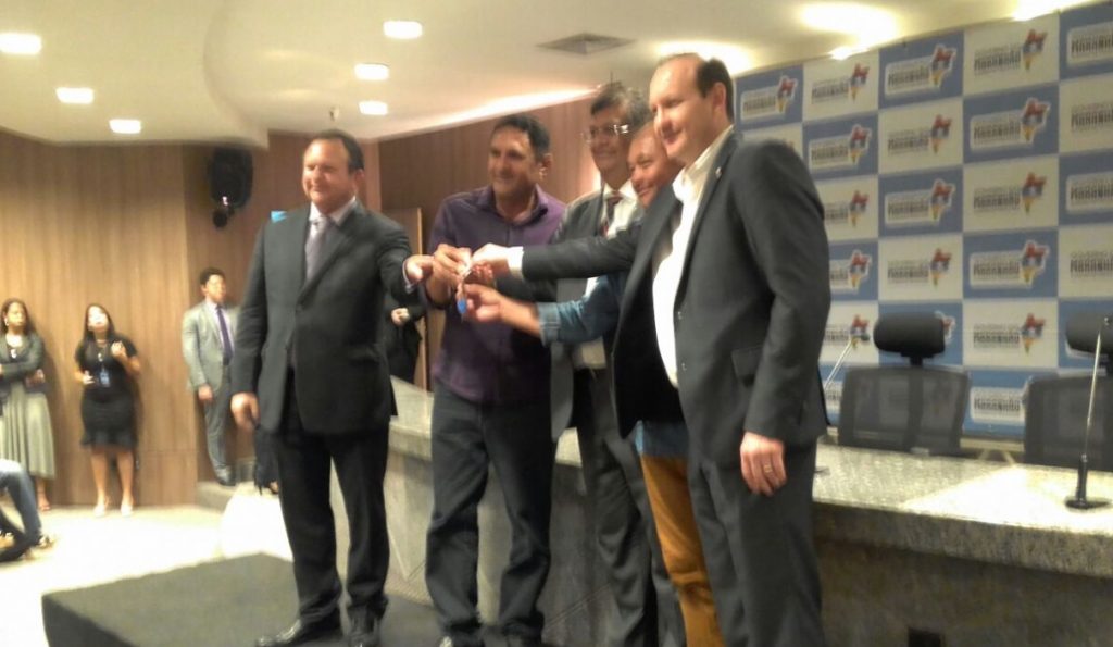Governador Flávio Dino entrega nova patrulha agrícola ao prefeito de Olinda Nova do Maranhão