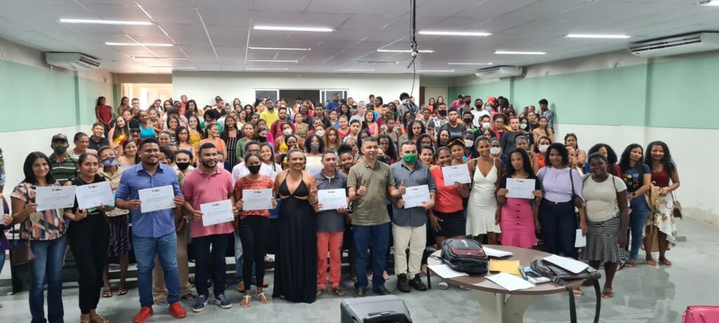 Pré-candidato a deputado estadual, nutricionista Bruno Maranhão reúne população da Baixada em busca de projetos junto à Bira do Pindaré