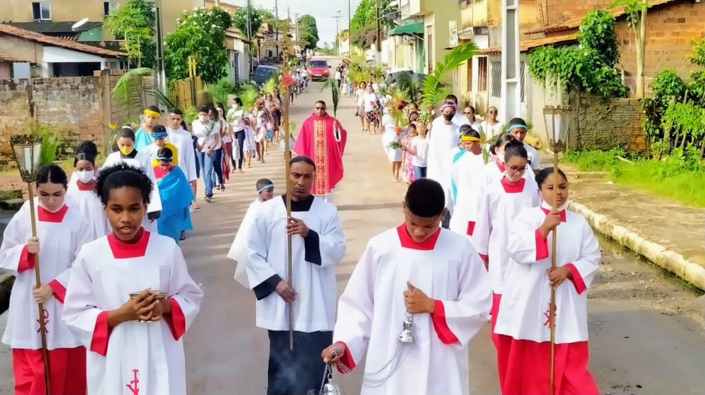 Domingo de Ramos é marcado por procissões e missas nas cidades de São João Batista, Olinda, São Vicente e Matinha