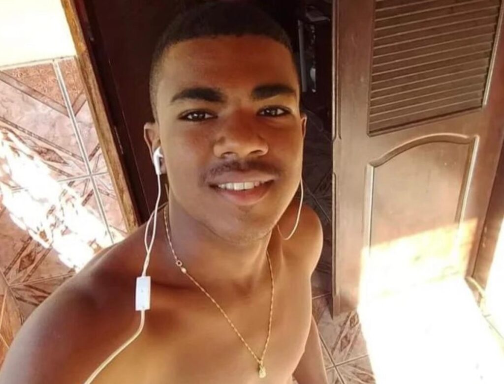 Jovem de 19 anos morre após passar mal e cair de poste na cidade de Pinheiro