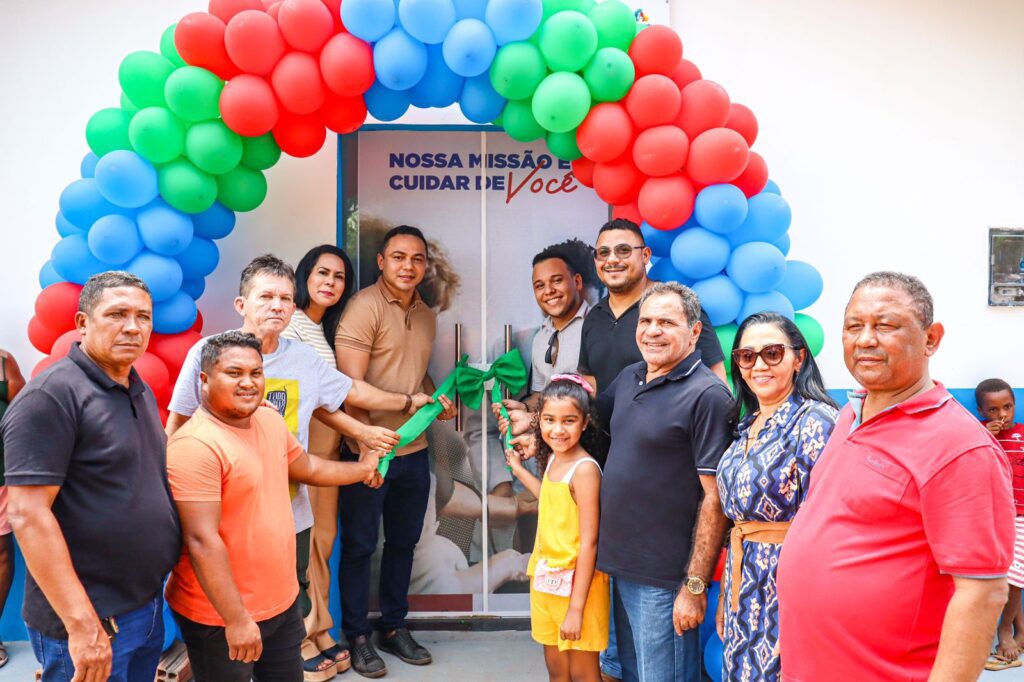 Adriano Freitas inicia programação dos 167 anos de São Vicente Ferrer com entrega de escola e posto de saúde