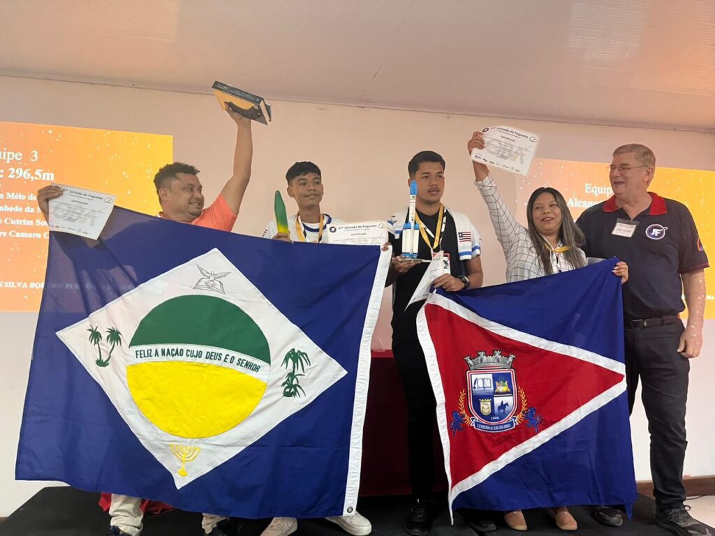 Alunos de escola pública da Baixada Maranhense são campeões da 38ª Jornada de Foguetes, realizada no Rio de Janeiro