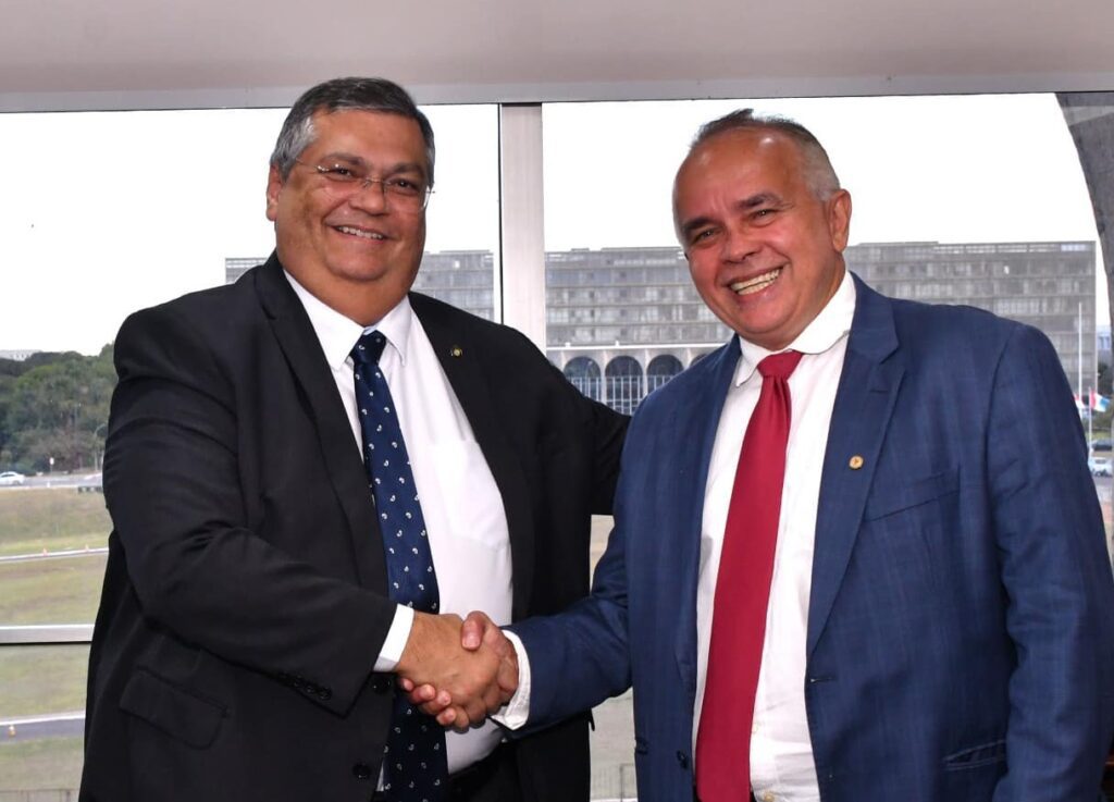 Júlio Mendonça repercute indicação do ministro Flavio Dino ao STF