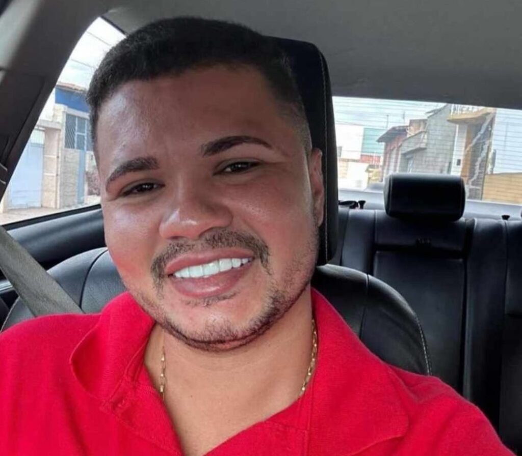 Estudante de 28 anos morre após acidente entre moto e carro em Pinheiro