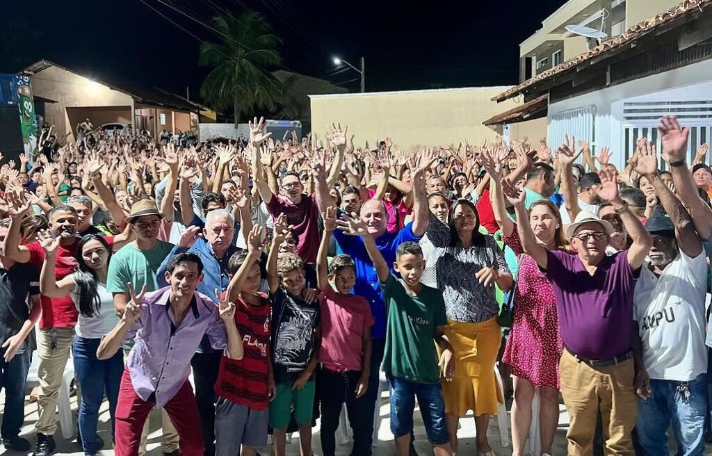 Liderando todas as pesquisas, Nato da Nordestina faz mega reunião com lideranças e apoiadores em Vitória do Mearim