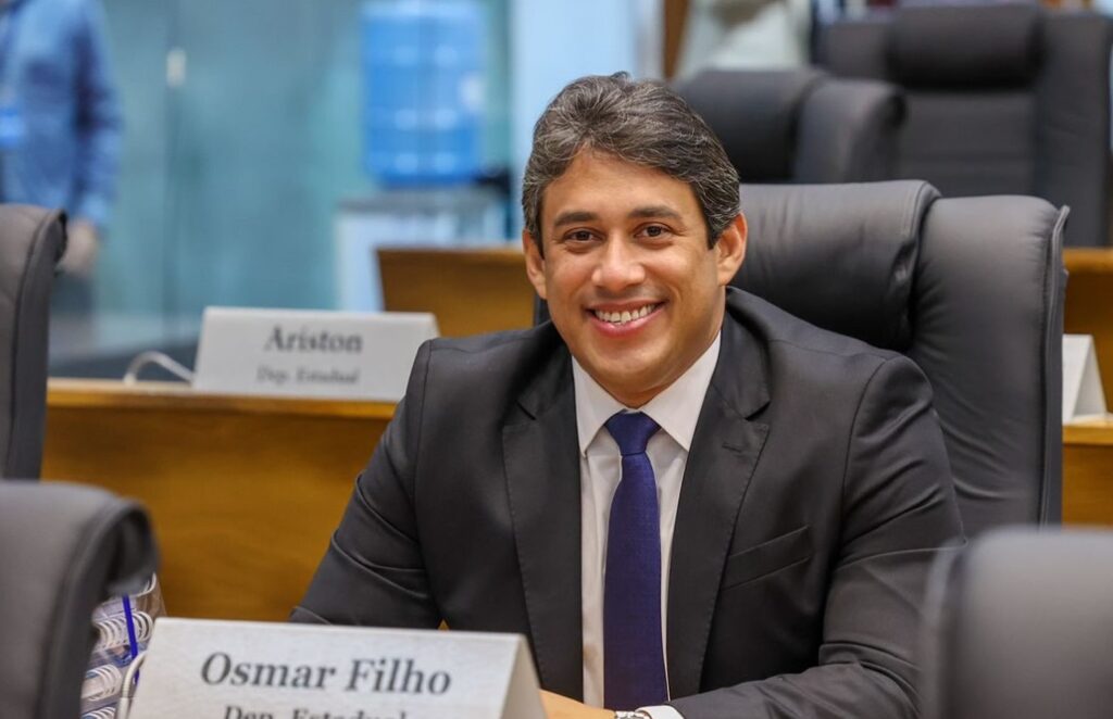 Projeto de Osmar Filho visa proteger crianças e adolescentes do Maranhão no ambiente digital