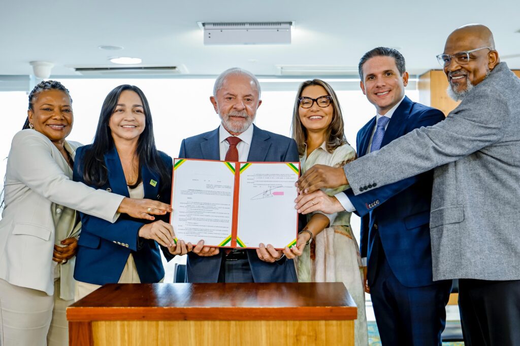 Lula atende pedido de Eliziane e cria política de valorização da música gospel no Brasil