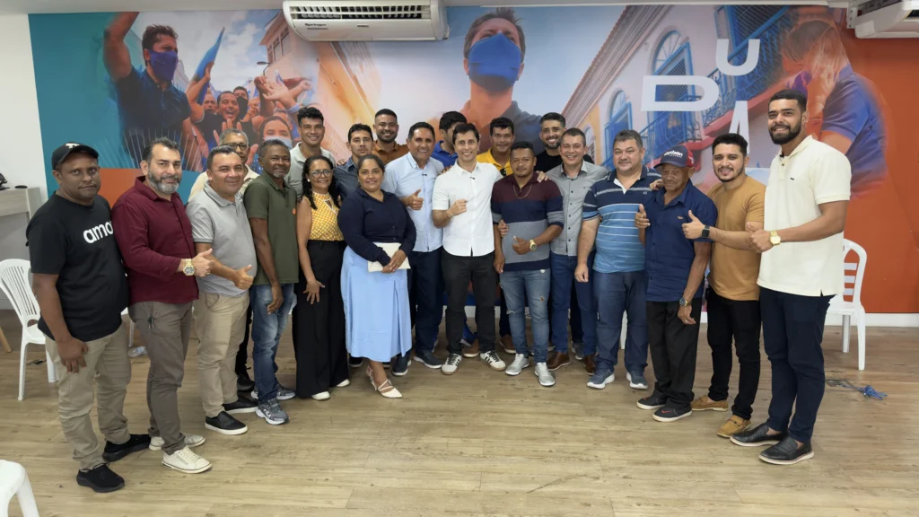 Grupo Costinha Barros fecha apoio à pré-candidatura de Duarte Júnior ao Senado em Olinda Nova do MA