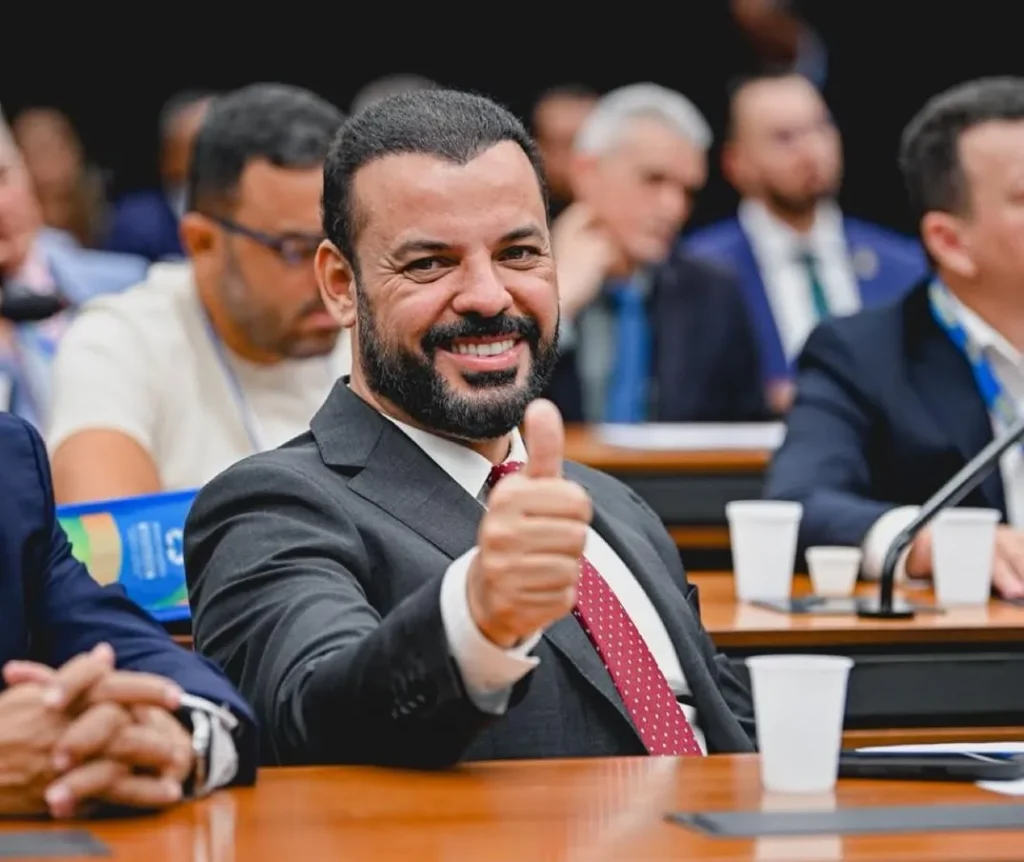 Projeto de Penalva é eleito o mais eficiente do Nordeste em programa federal de iluminação pública