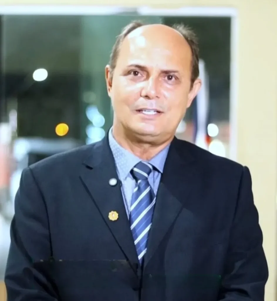 Artigo de César Brito: Rua Baiardo Souza e Silva