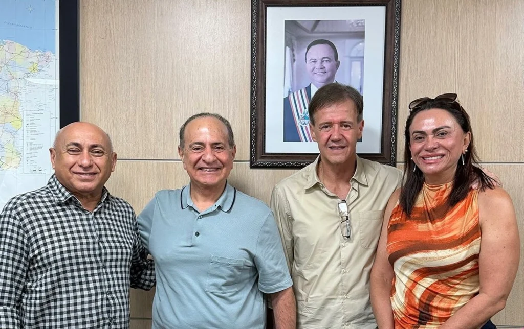Simplesmente Maria e Aluísio Mendes anunciam mais três quilômetros de recapeamento asfáltico em Arari