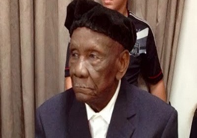 JOANINO MESTRE APOLÔNIO SAI DO HOSPITAL E PASSA BEM