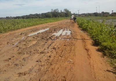 Moradores do povoado Beirada reclamam da estrada vicinal