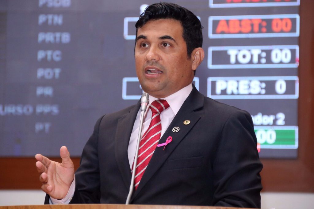 Deputado Wellington do Curso propôe criação de Distrito Industrial em São João Batista