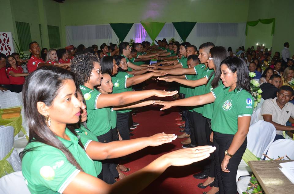 UEMA diploma alunos dos cursos técnicos a distância em Cajapió