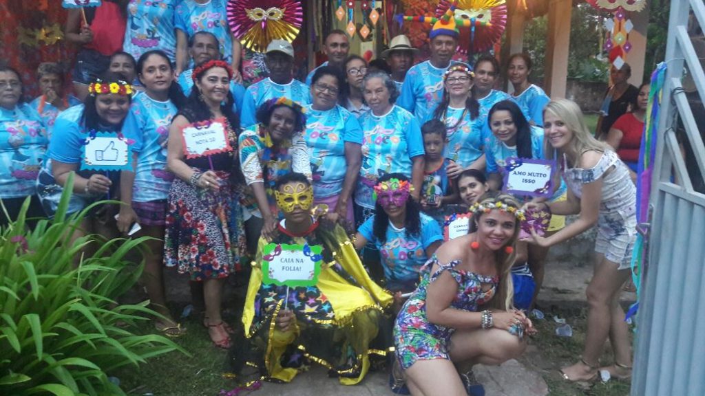 Baile de Carnaval anima idosos em São Vicente Ferrer