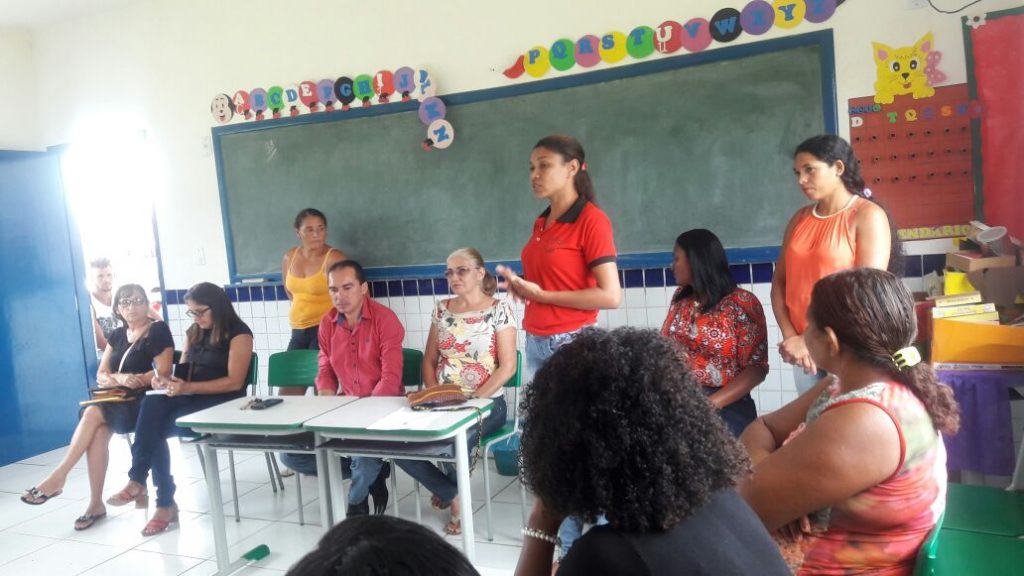 Recém-inaugurada, escola recebe visita do secretário de educação em Olinda Nova do Maranhão