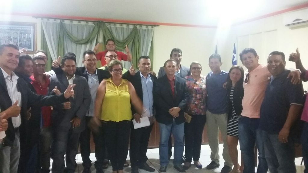 Com atuação dos professores, jornada de trabalho de 20 horas semanais é regulamentada em São João Batista