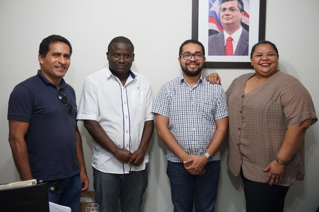 Em visita à Secretaria de Ciência e Tecnologia, secretária de Juventude e Mulher garante cursos para Matinha