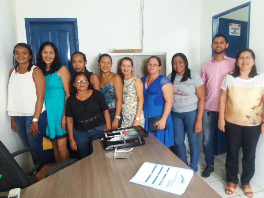 Técnicos de enfermagem aprovados em 2010 são empossados em São João Batista