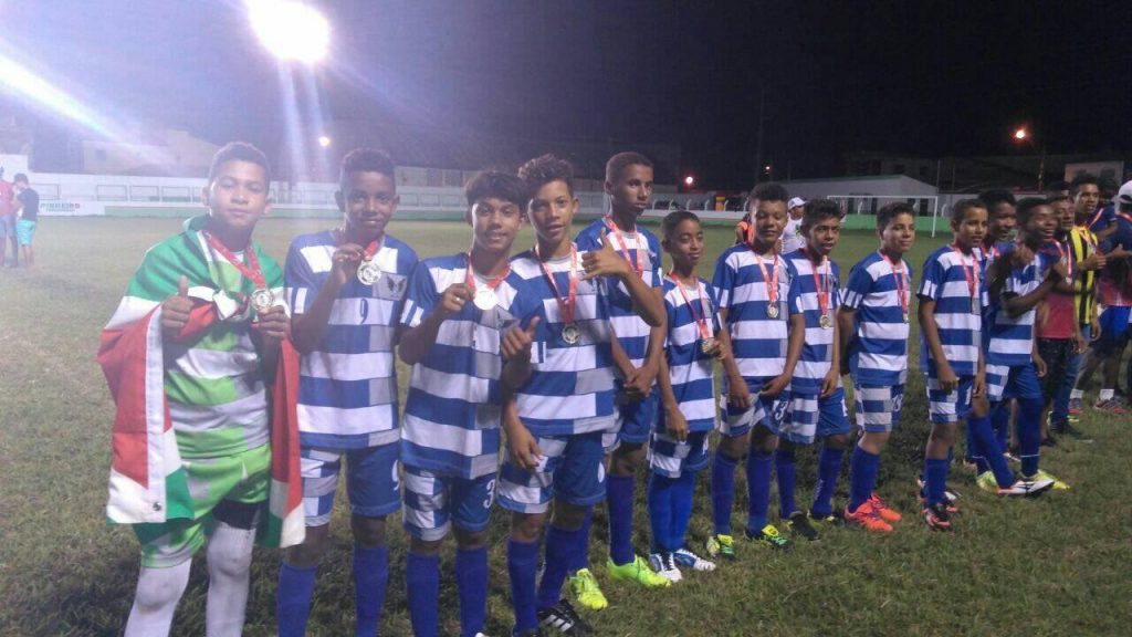 Estudantes de Olinda Nova do Maranhão são campeões na etapa regional dos Jogos Escolares Maranhenses