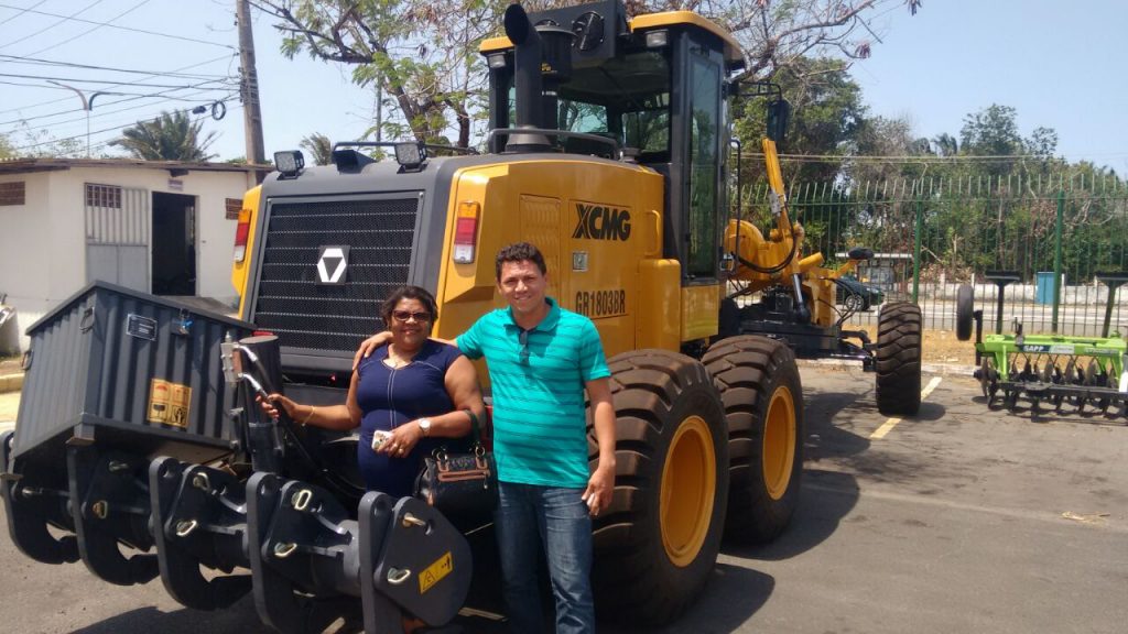 Prefeita Conceição recebe na próxima sexta, nova motoniveladora para São Vicente Ferrer