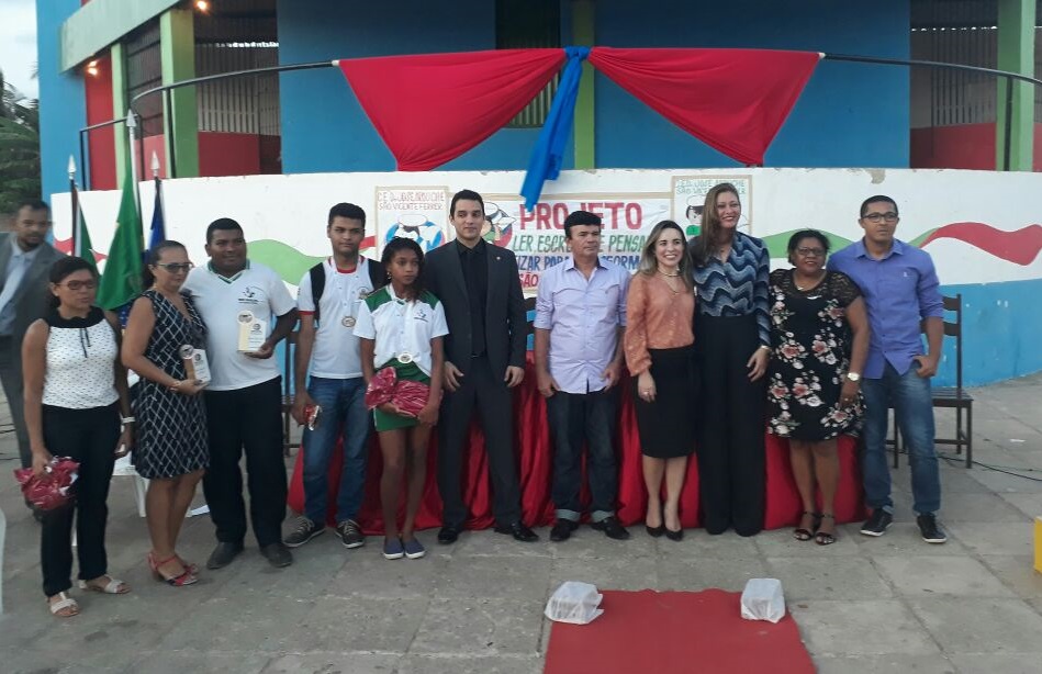 ‘Projeto Ler, Escrever e Pensar’ é encerrado com premiação em São Vicente e Cajapió