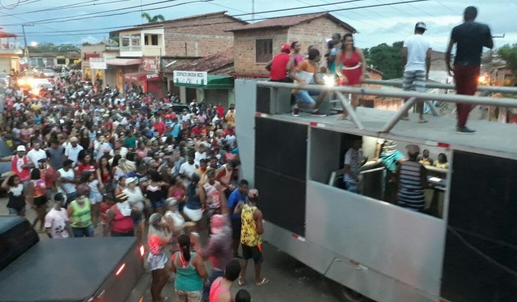Segunda prévia do bloco ‘É com esse que eu vou’ reúne milhares em São João Batista