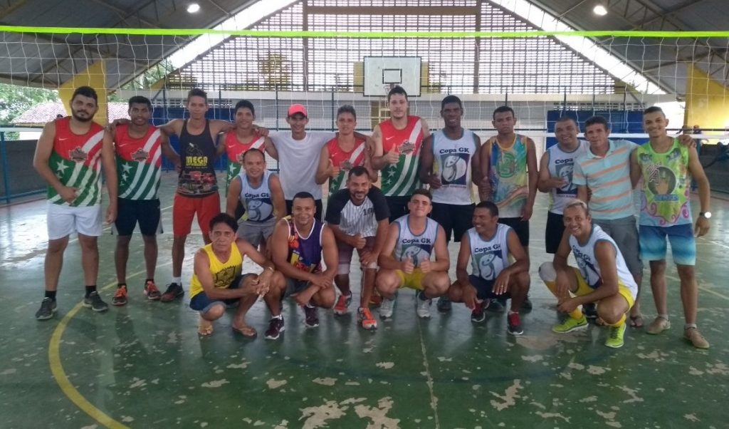 Seleção de São João Batista ganha vicentinos em amistoso de voleibol
