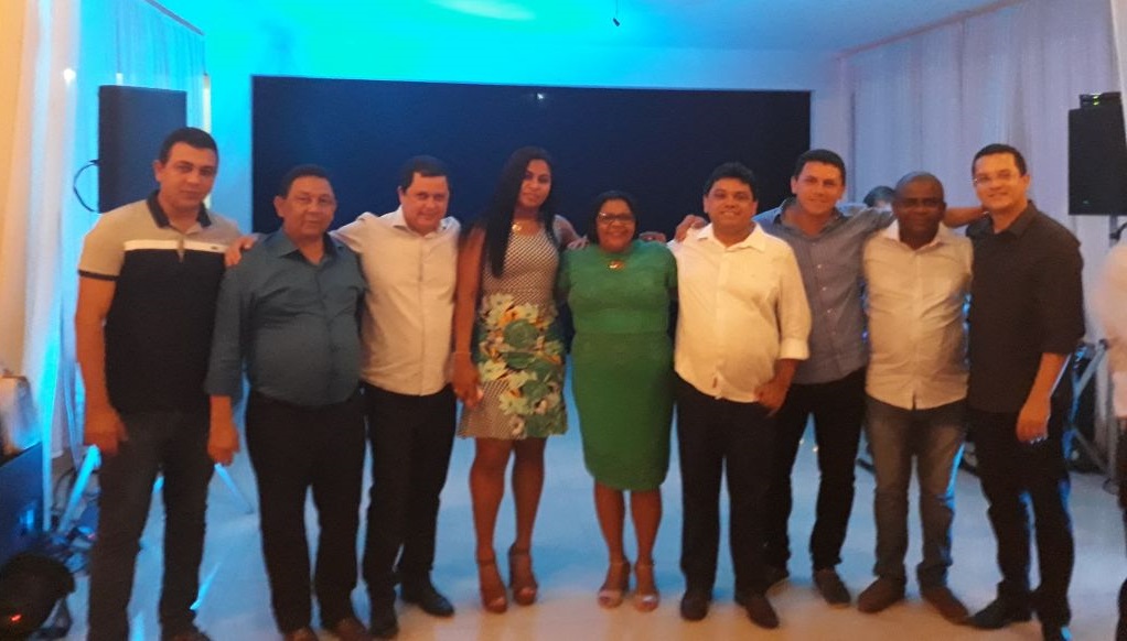 Em encontro com a participação de Flávio Dino, prefeita de São Vicente confirma apoio à Marcio Jerry