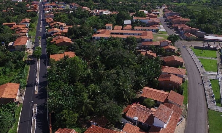 ‘Um sonho se concretizando’, diz prefeito de Cajapió ao anunciar ultima etapa do programa ‘Mais Asfalto’