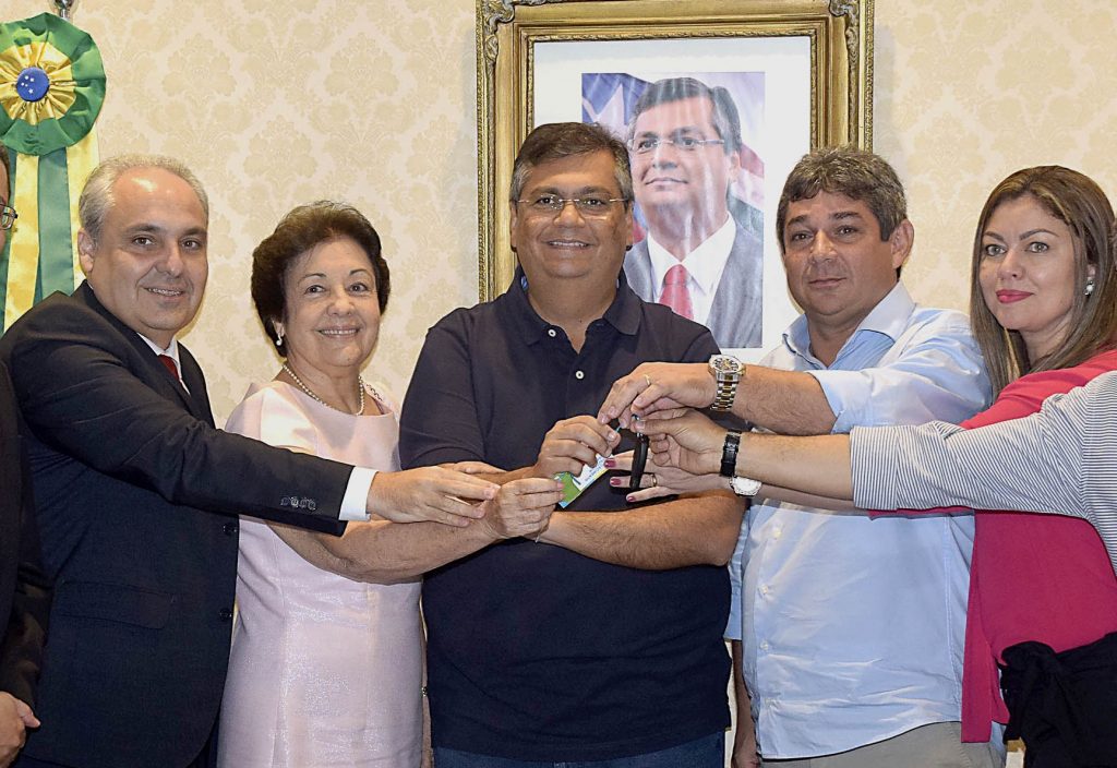 “Homem de palavra”, diz prefeito de Cajapió ao homenagear o governador Flávio Dino