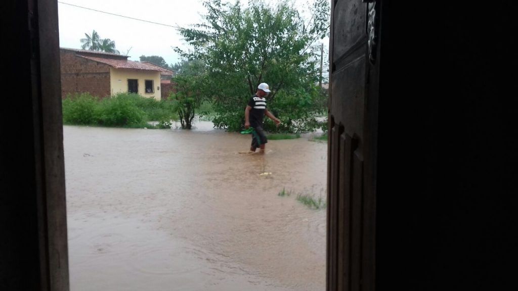 Água invade casas nas cidades de São João Batista e Olinda Nova do Maranhão