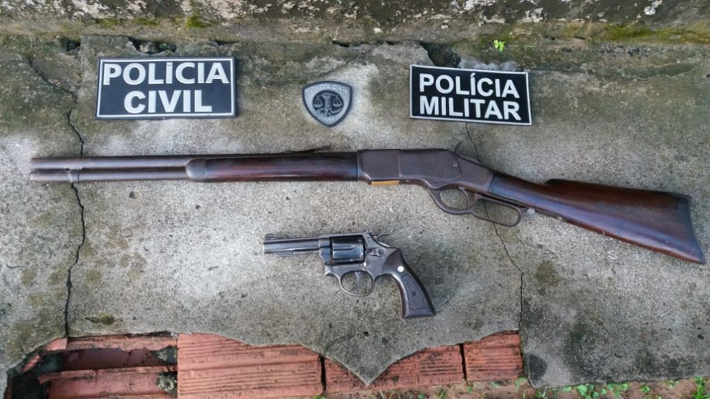 Em São Vicente Ferrer, homem é preso por porte ilegal de arma de fogo