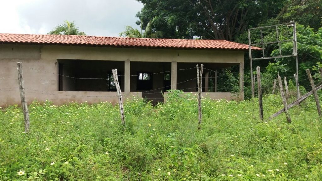 Governo do Estado libera recursos para concluir escolas em povoados de São Vicente Ferrer