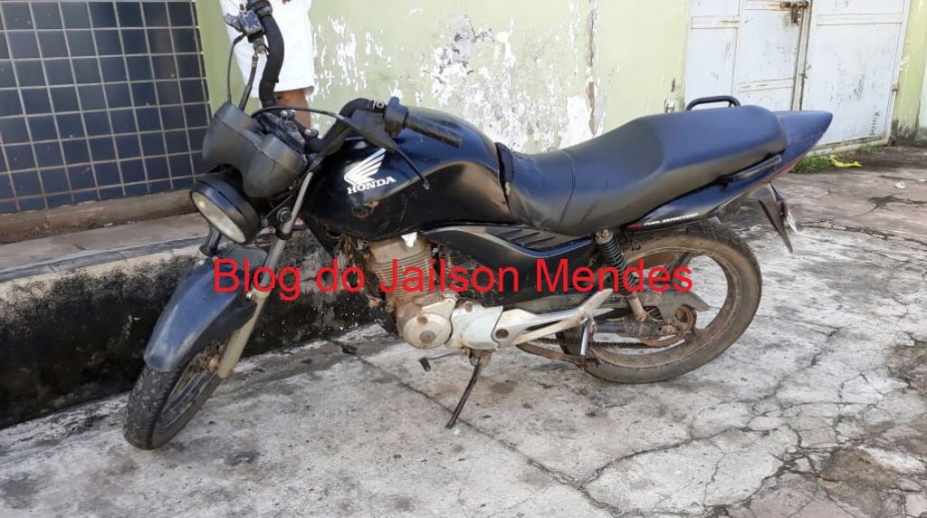 Polícia Militar recupera moto roubada em São João Batista