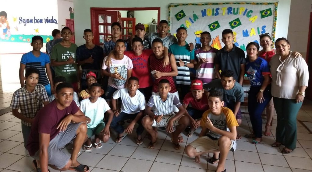 Pela primeira vez, alunos de São João Batista estão participando da etapa regional do JEMs