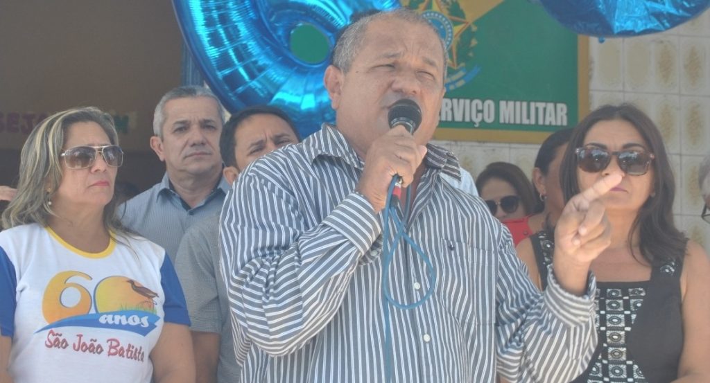 Chico de Lindoca sai em defesa de Rui Serra e parabeniza ex-vereador pela aprovação de suas contas