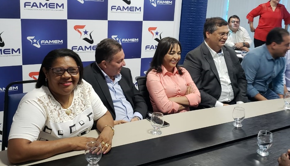 Em São Luis, prefeita Conceição participa de ato da Famem em homenagem ao governador Flávio Dino