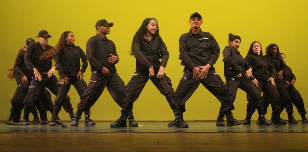 Jovens de São João Batista representam a Baixada na XII Semana Maranhense de Dança; vejam fotos e vídeos