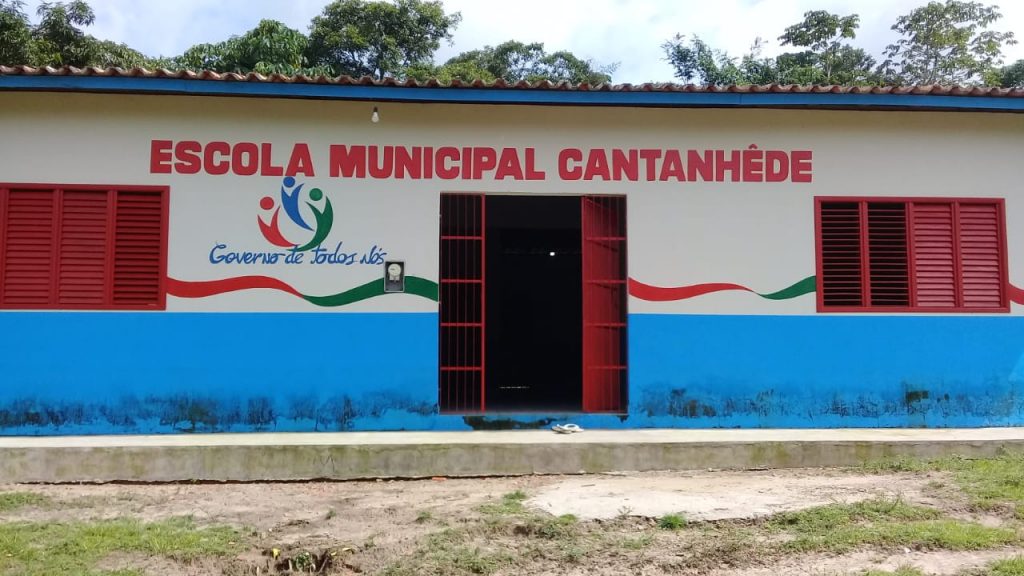 Secretaria de Educação entrega escolas reformadas e mobiliadas em São Vicente Ferrer