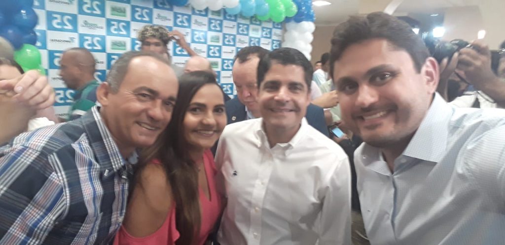 Lideranças políticas de Penalva participam da Convenção Estadual do Democratas