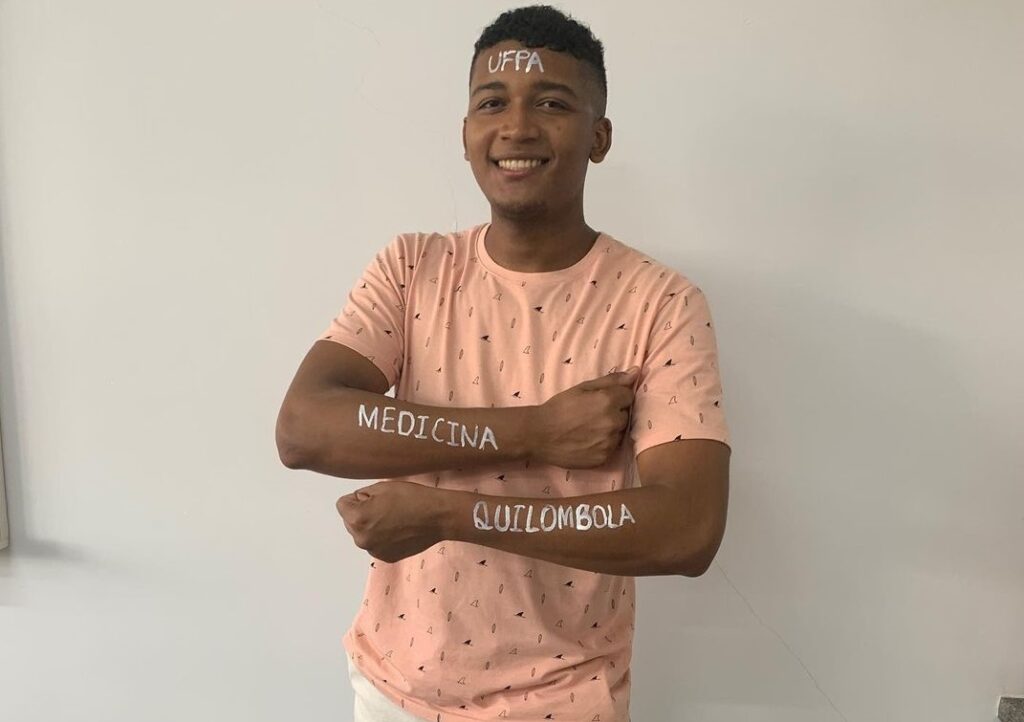 Quilombola de 27 anos natural de São Vicente Ferrer é aprovado em medicina na Universidade Federal do Pará