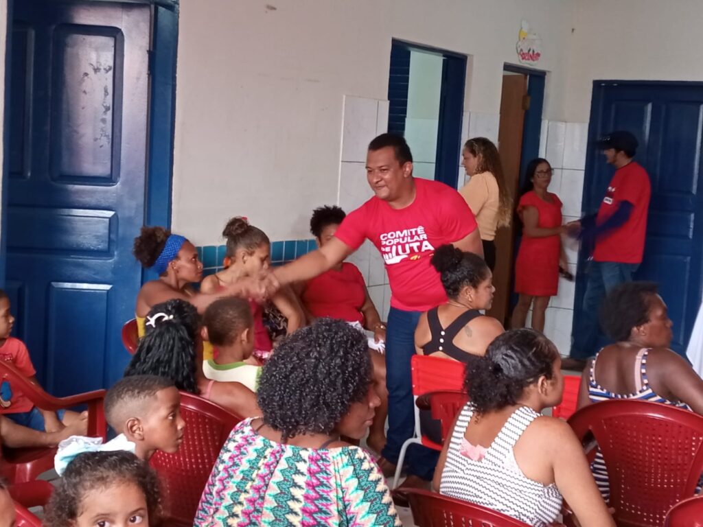 Dorivan Mendonça realiza festa e entrega cestas básicas para mães de povoados da cidade de Viana