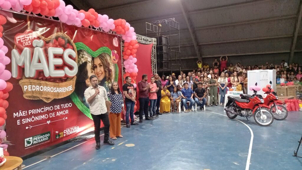 Toca Serra lidera a maior festa para as mães da história da cidade de Pedro do Rosário; vejam as fotos