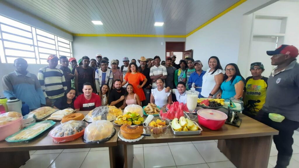 Prefeitura de Pedro do Rosário realiza café da manhã em comemoração ao dia do Agente de Limpeza Pública