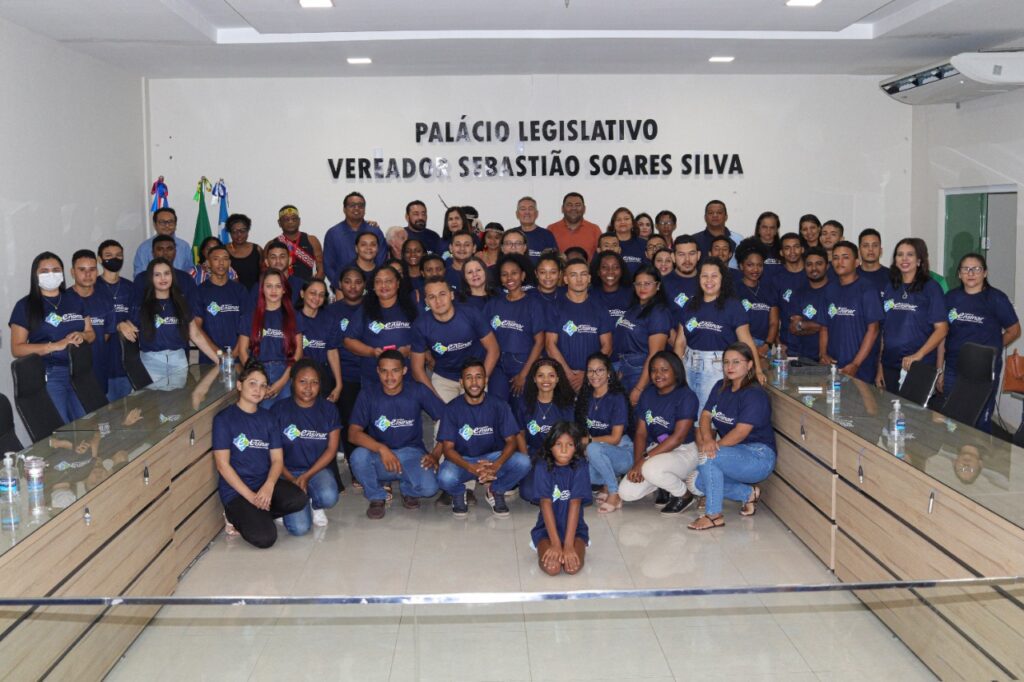 Uema e Prefeitura iniciam cursos de licenciatura em Ciências Sociais e Química em Viana