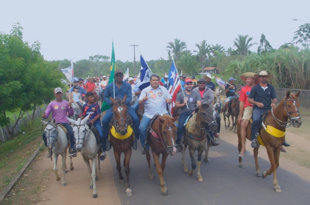 Luiz Everton e Ricardo Rios lideram a I Cavalgada das Comunidades na zona rural de São João Batista
