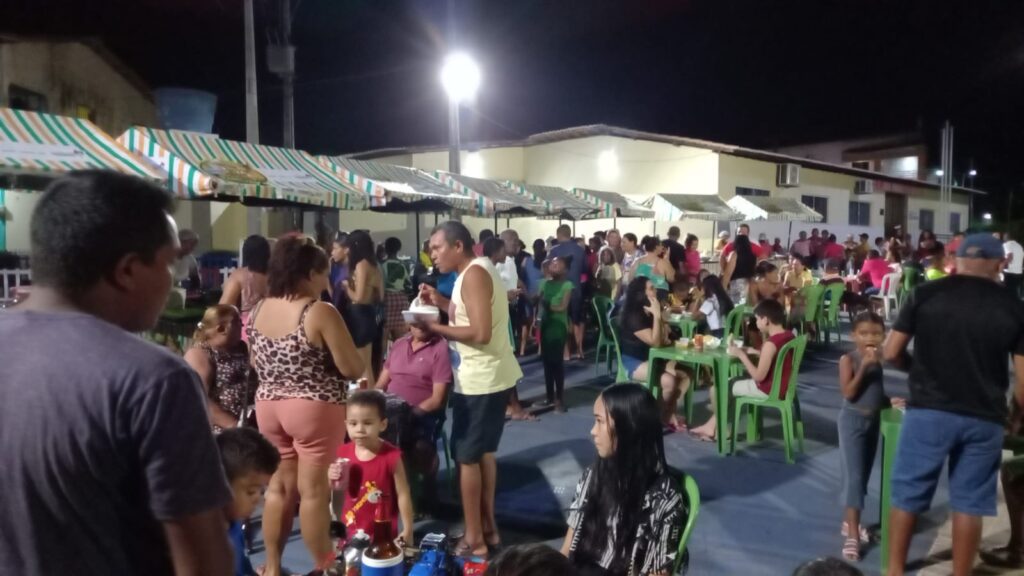 Primeira Feira Noturna do Agricultor Rural movimenta mais de R$ 5 mil em Olinda Nova do Maranhão